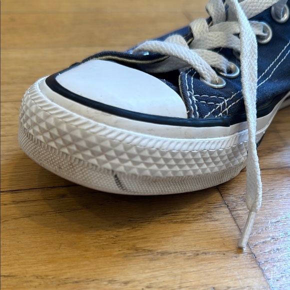 Converse Sneakers navy, size 7, good condition - Picture 10 of 10